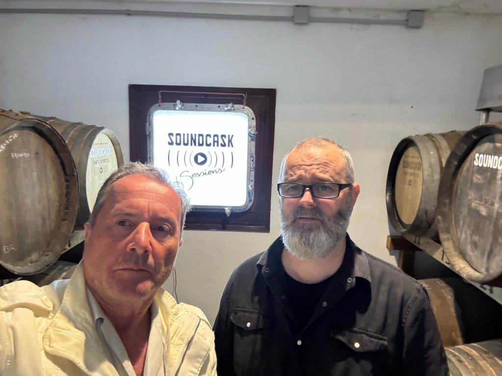 Selfie con Roberto, titolare della Distilleria Weisshorn
