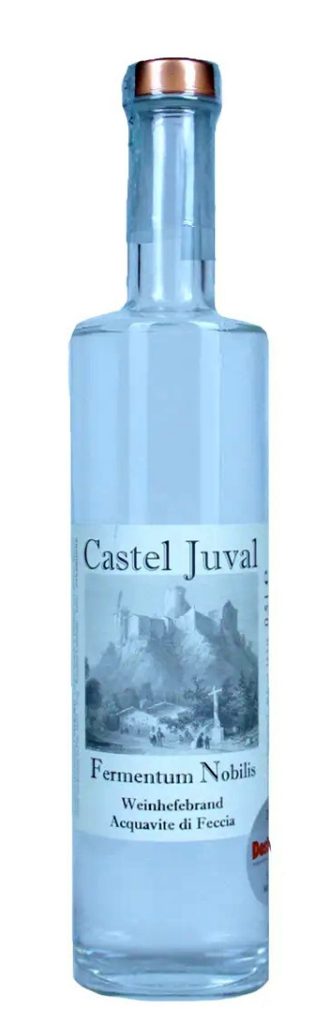 Castel Juval, Acquavite di fecce da casa Messner